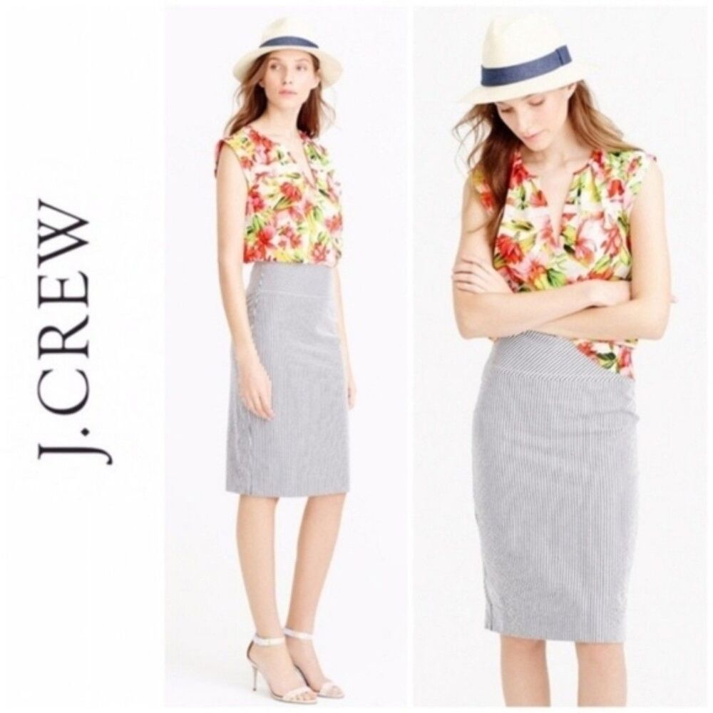 J CREW BLUE WHITE PINSTRIPED SEERSUCKER PENCIL SKIRT 6 NAUTICAL LINED COASTAL*